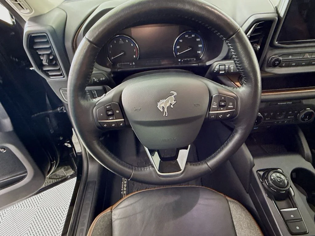 Used 2022 Black Ford Outer Banks image 12