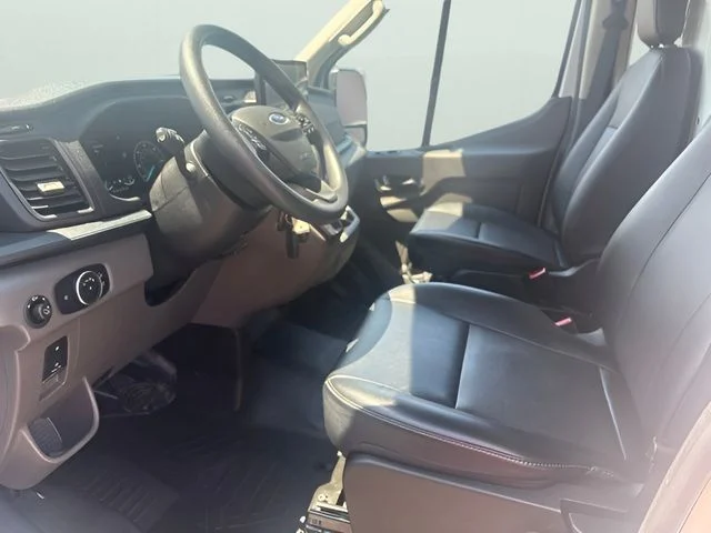 Used 2024 White Ford Base image 17
