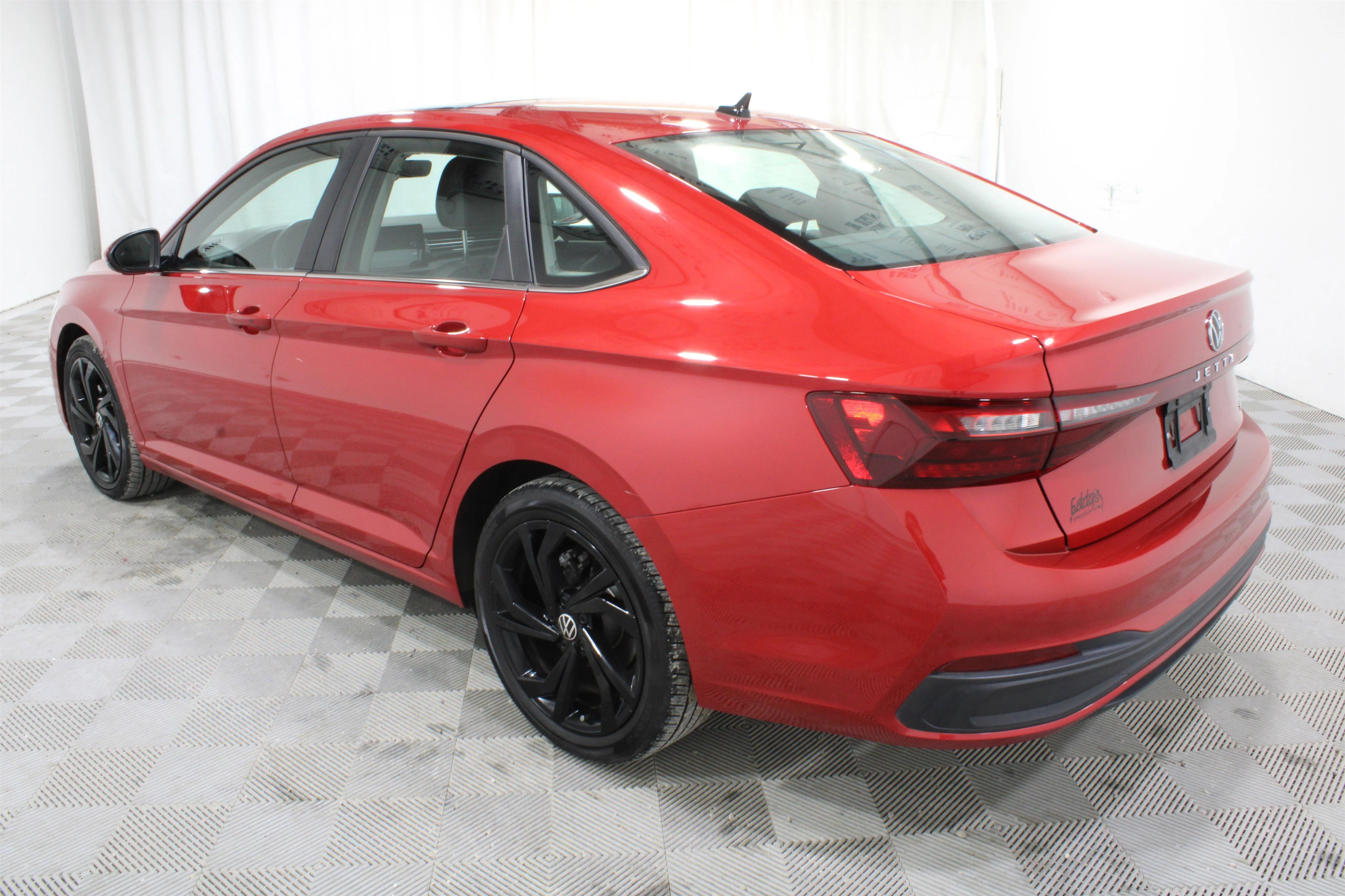 2025 Volkswagen Jetta SE - Photo 29