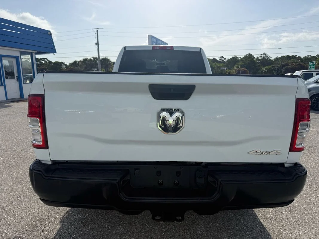 Used 2022  Ram Tradesman Crew Cab 4x4 8