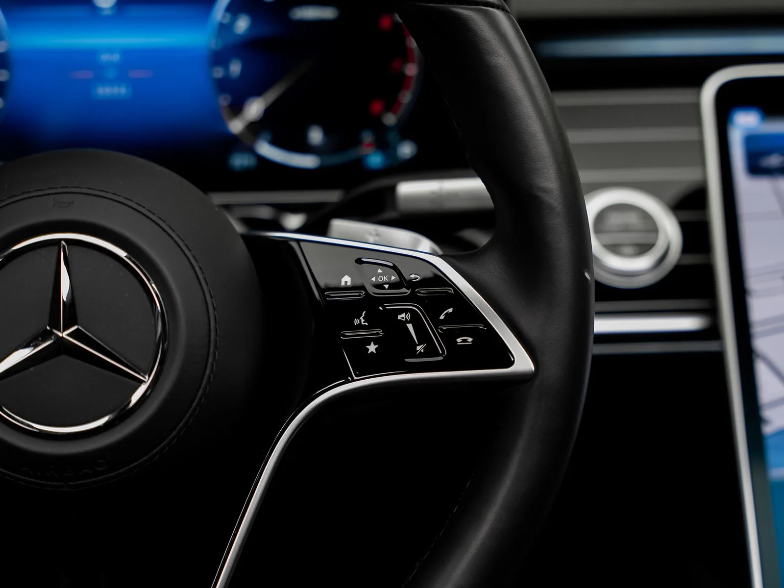 Used 2023  Mercedes-Benz Maybach S 680 image 50