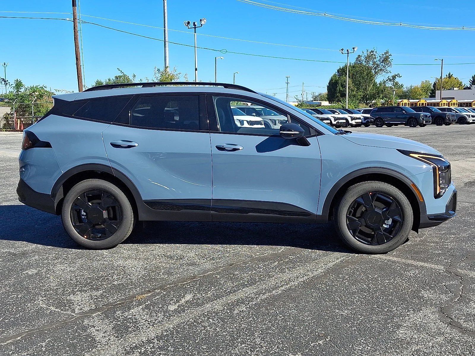 New 2027 Blue Kia X-Line image 9