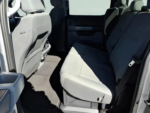 Used 2024 Silver Ford XLT image 15