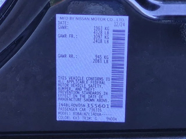 Used 2025 Black Nissan 2.5 SV image 26
