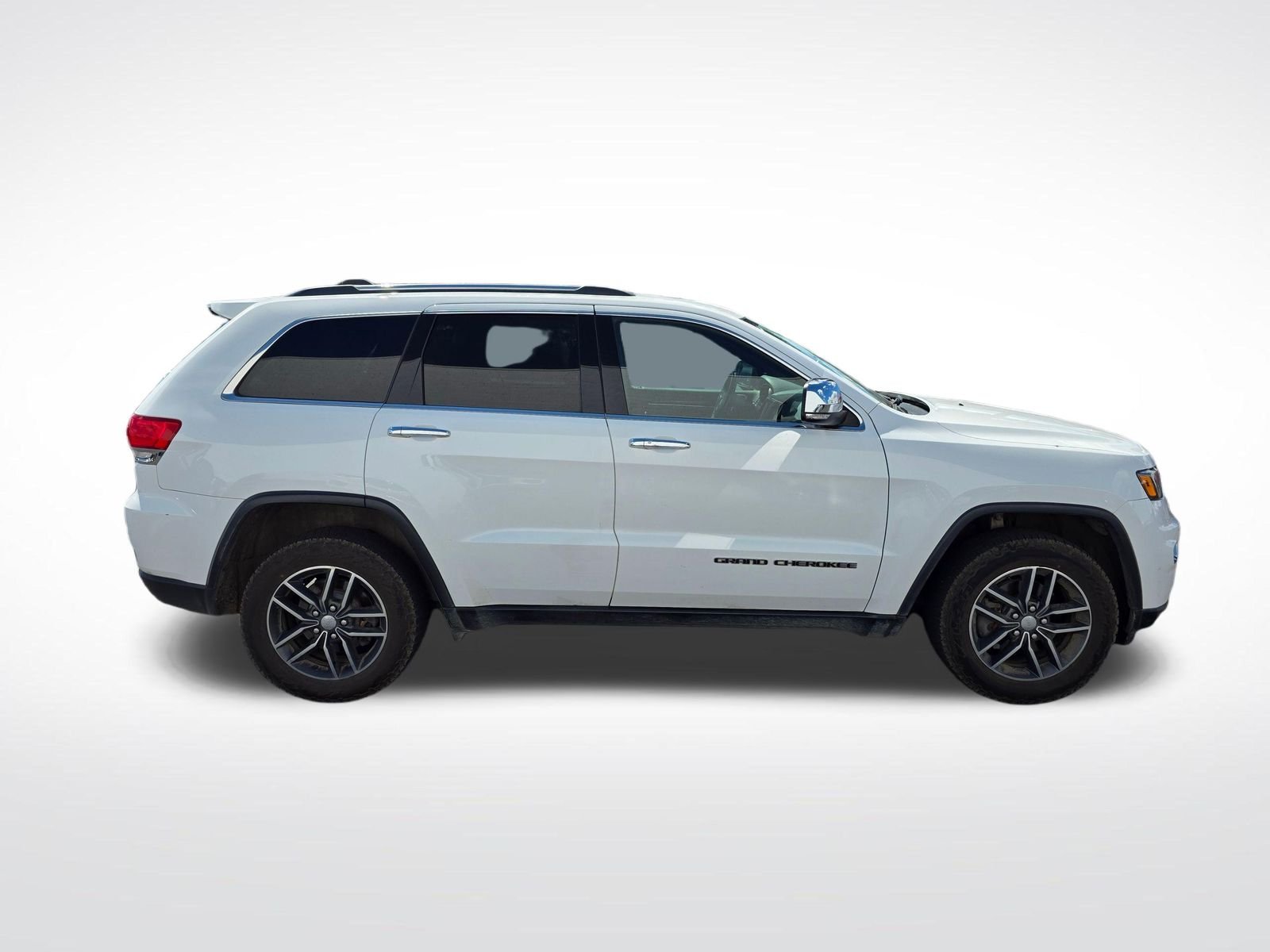 Used 2017 Bright White Clearcoat Jeep Limited image 4