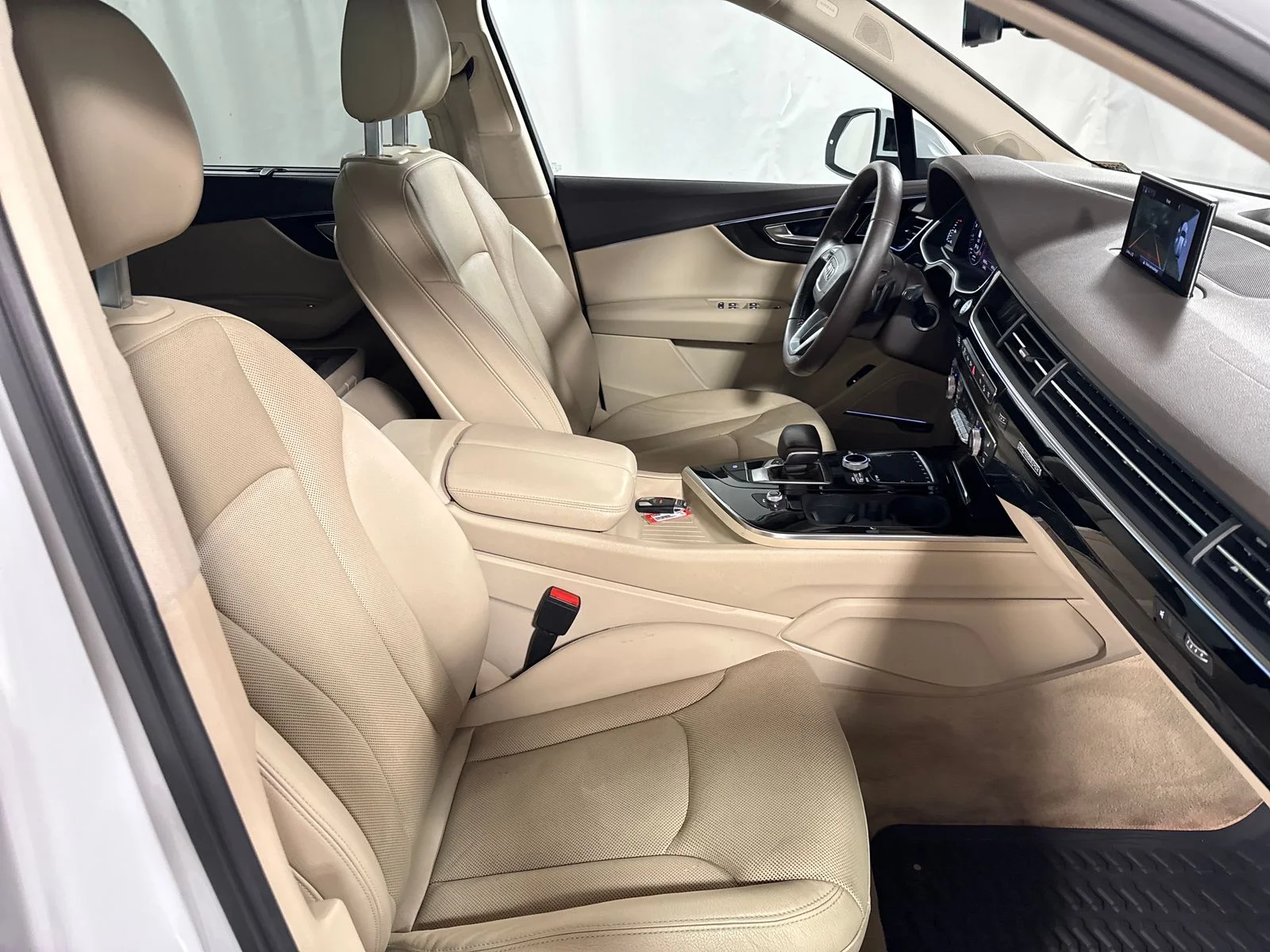 Used 2019 Glacier White Audi 55 Premium Plus quattro image 30
