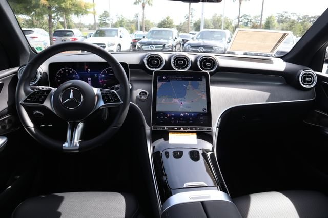 Certified Used 2026 Graphite Grey Metallic Mercedes-Benz GLC 300 image 22