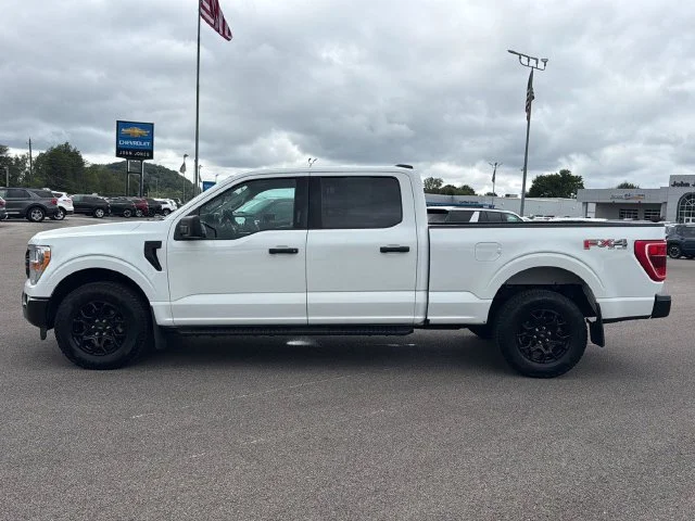 Used 2022 White Ford  image 8