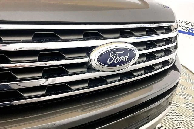 Certified Used 2018 Magnetic Ford XLT image 51