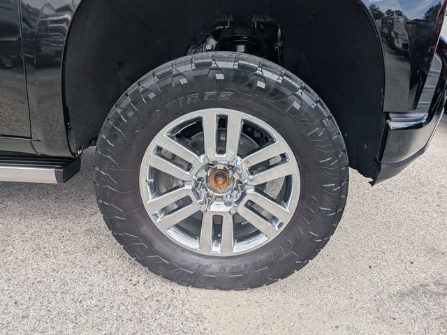 Used 2021 Black Chevrolet High Country image 10