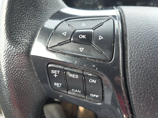 Used 2018 Blue Ford XLT image 16