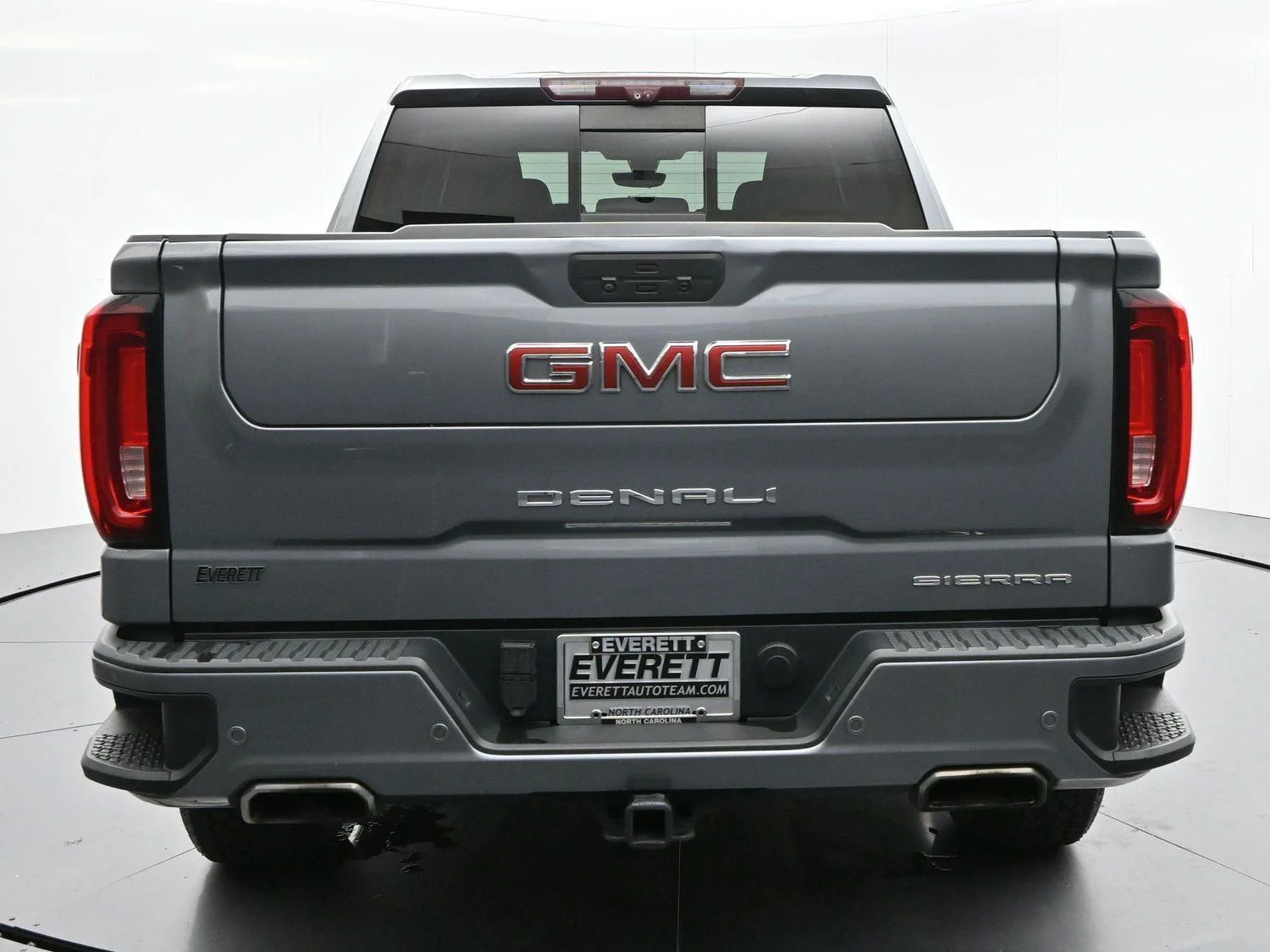 Used 2020 SATIN STEEL METALLIC GMC Denali image 6