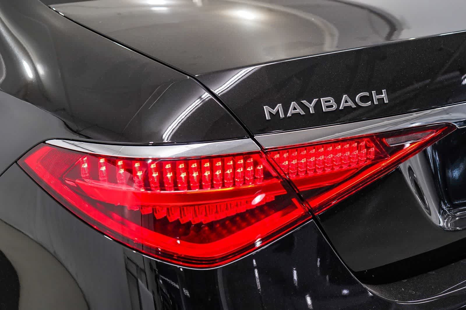 New 2026 Obsidian Black Metallic Mercedes-Benz Maybach S 580 image 7