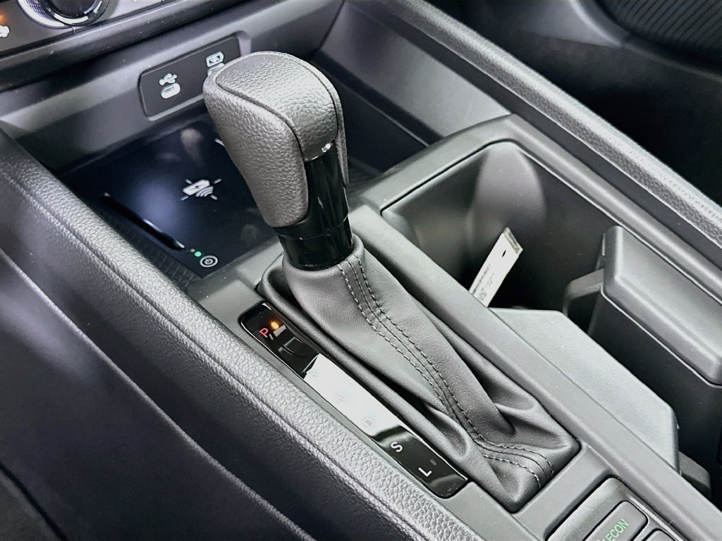 New 2026 Platinum White Pearl Honda SE image 14