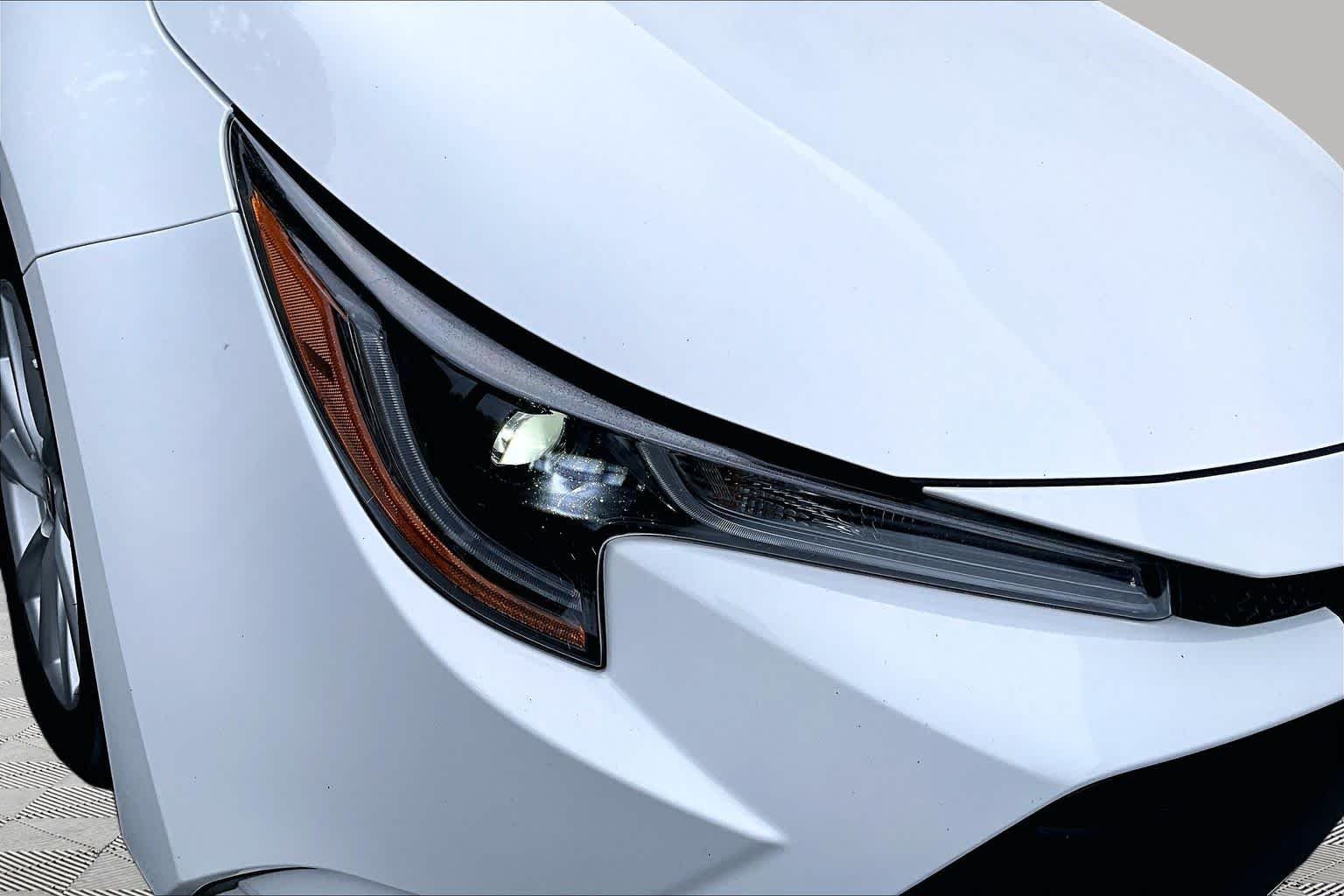 Certified Used 2024 Ice Cap Toyota LE image 28