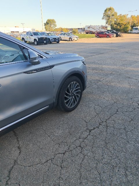 2020 Lincoln Nautilus Reserve - Photo 11