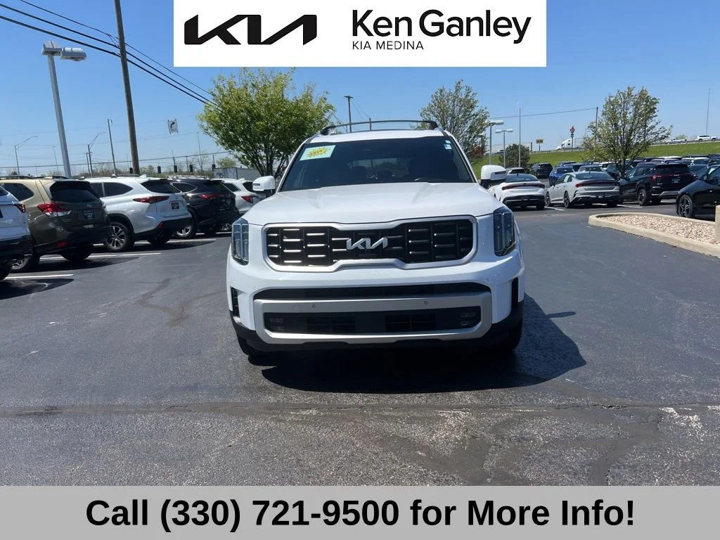 Certified Used 2024 White Kia SX image 4