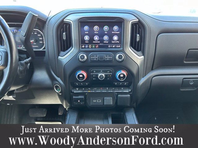 Used 2022 Silver GMC Denali image 12
