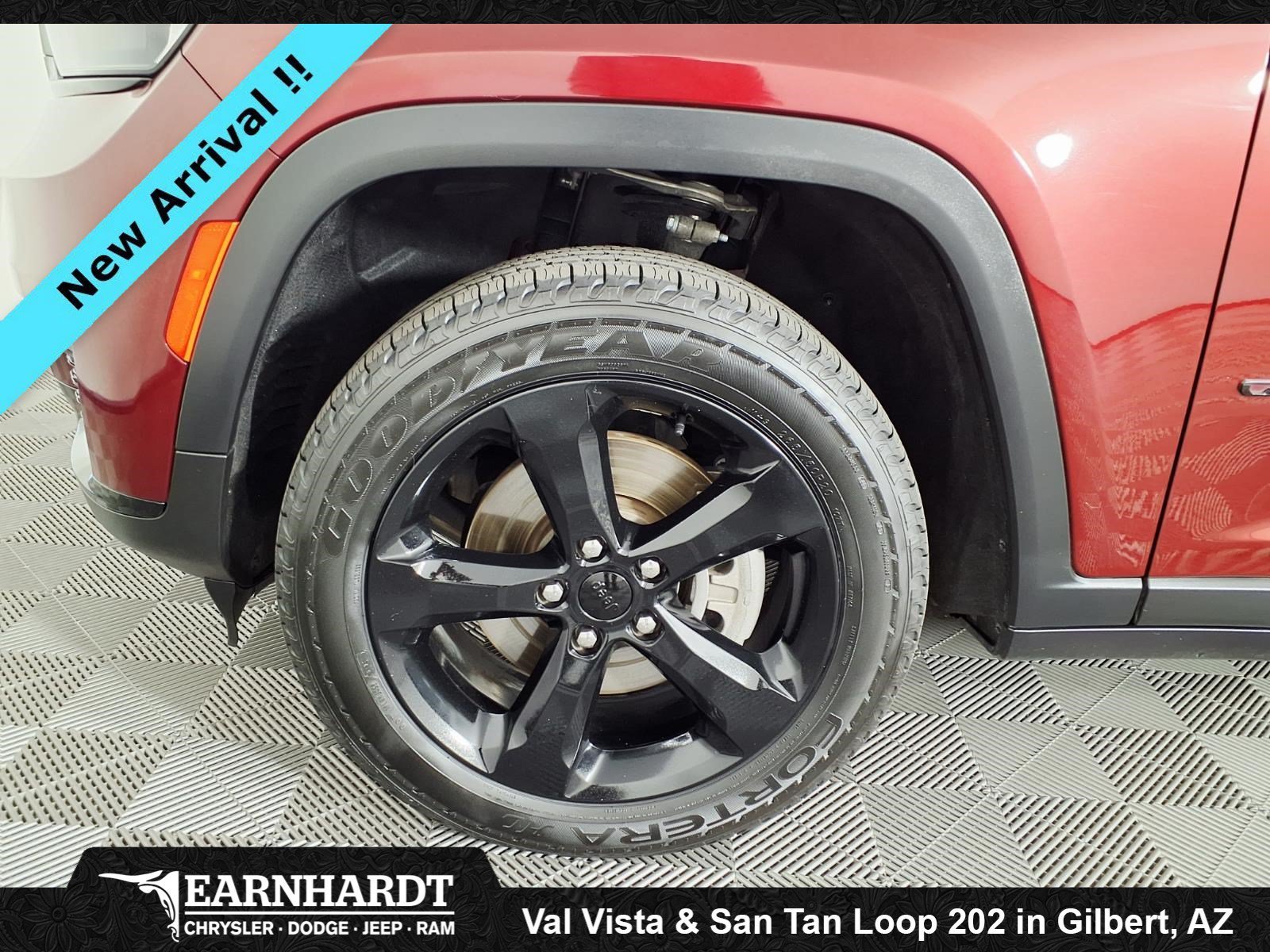 Certified Used 2023 Velvet Red Pearlcoat Jeep Altitude image 7