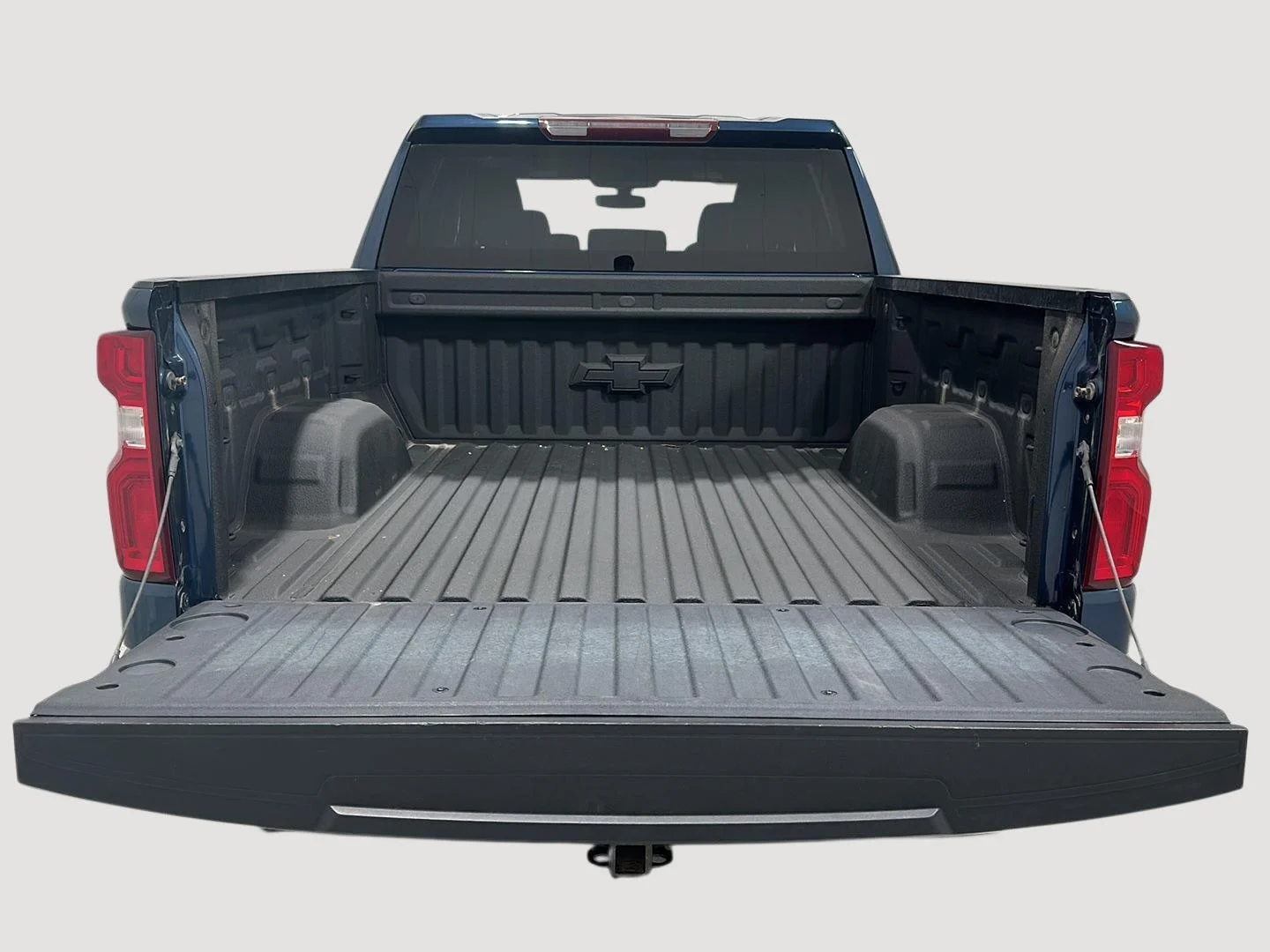 Used 2022 NORTHSKY BLUE METALLIC Chevrolet RST image 23