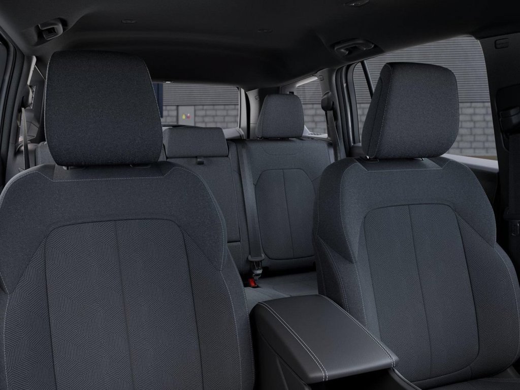 New 2026 Bright White Clear-Coat Exterior Paint Jeep Laredo image 26