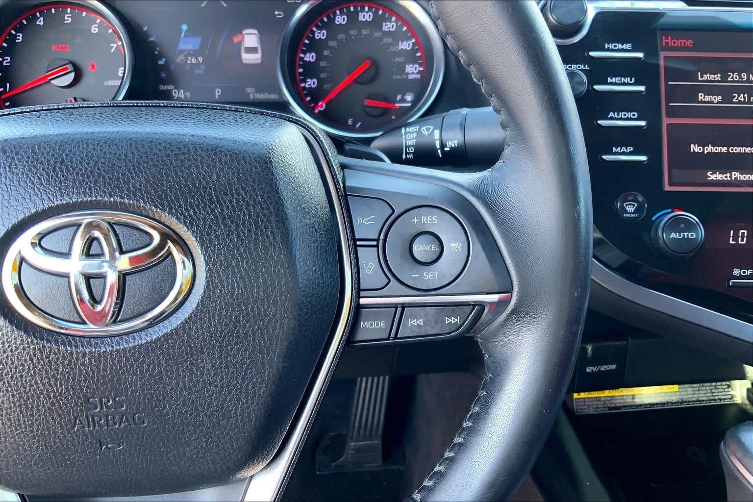 Used 2019 Wind Chill Pearl Toyota XSE image 25