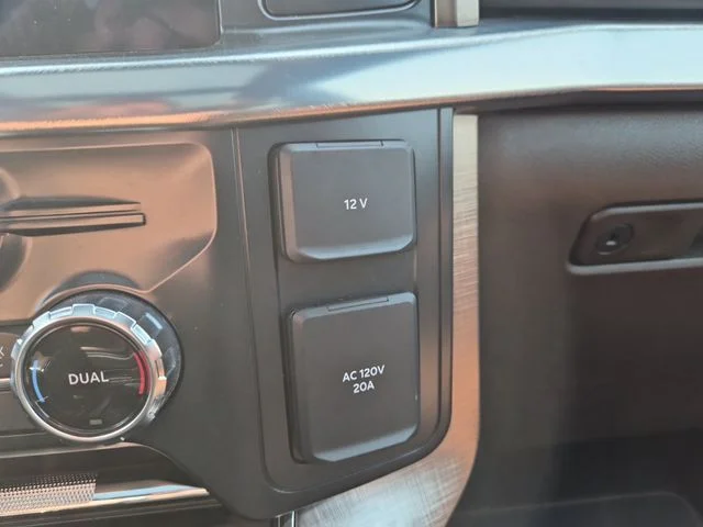 Used 2025 White Ford King Ranch image 19