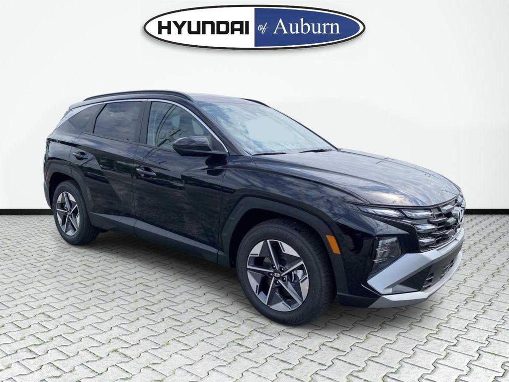 New 2026 Black Hyundai SEL FWD image 2