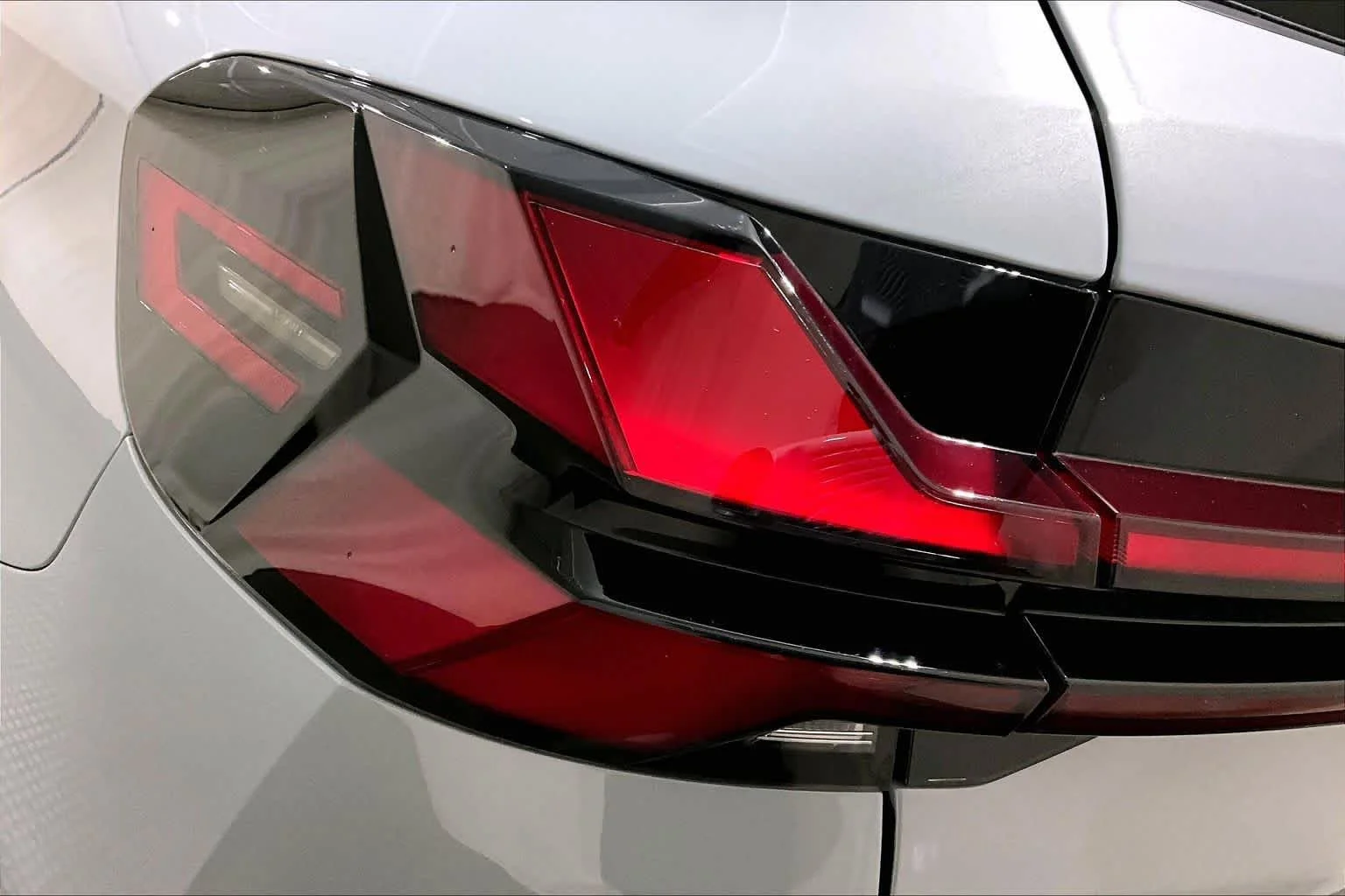 New 2026 Brooklyn Grey Metallic BMW xDrive40i image 5