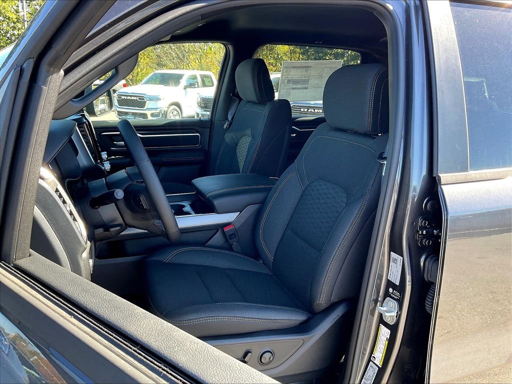 New 2026 Granite Crystal Metallic Clear-Coat Exterior Paint RAM Big Horn/Lone Star image 10