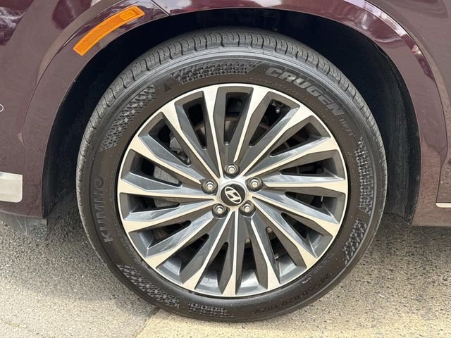 Used 2023 Red Hyundai Calligraphy image 12