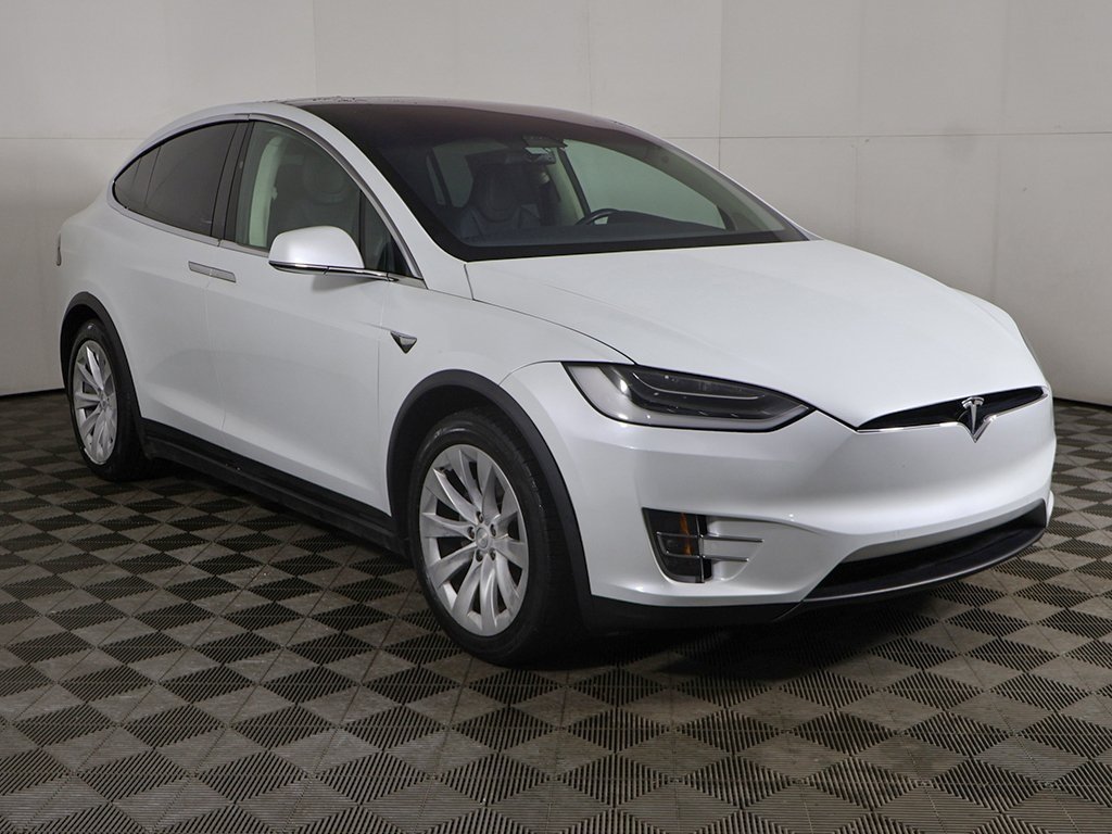 Used 2018 Tesla Model X 100D with VIN 5YJXCBE20JF136806 for sale in Parma, OH