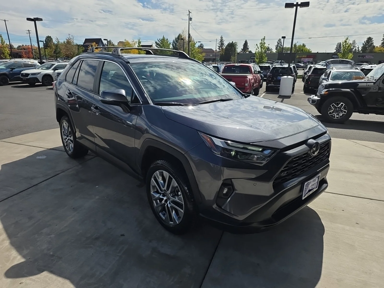Used 2023 Magnetic Gray Metallic Toyota XLE Premium image 3