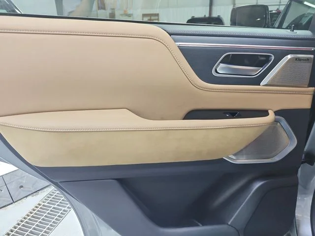 Used 2025  INFINITI SENSORY image 37