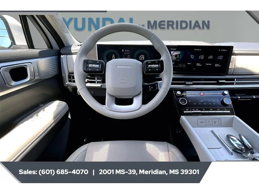 Used 2025 SERENITY WHITE Hyundai SEL image 5