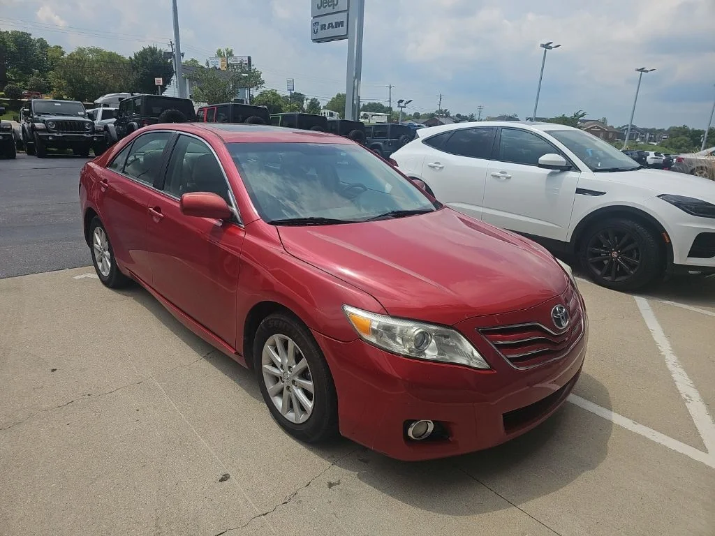 Used 2011 Toyota Camry XLE with VIN 4T4BF3EK3BR125753 for sale in Florence, KY