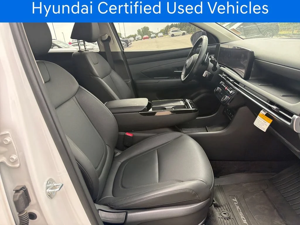 Certified Pre-Owned 2025 Hyundai Tucson Hybrid SEL Convenience