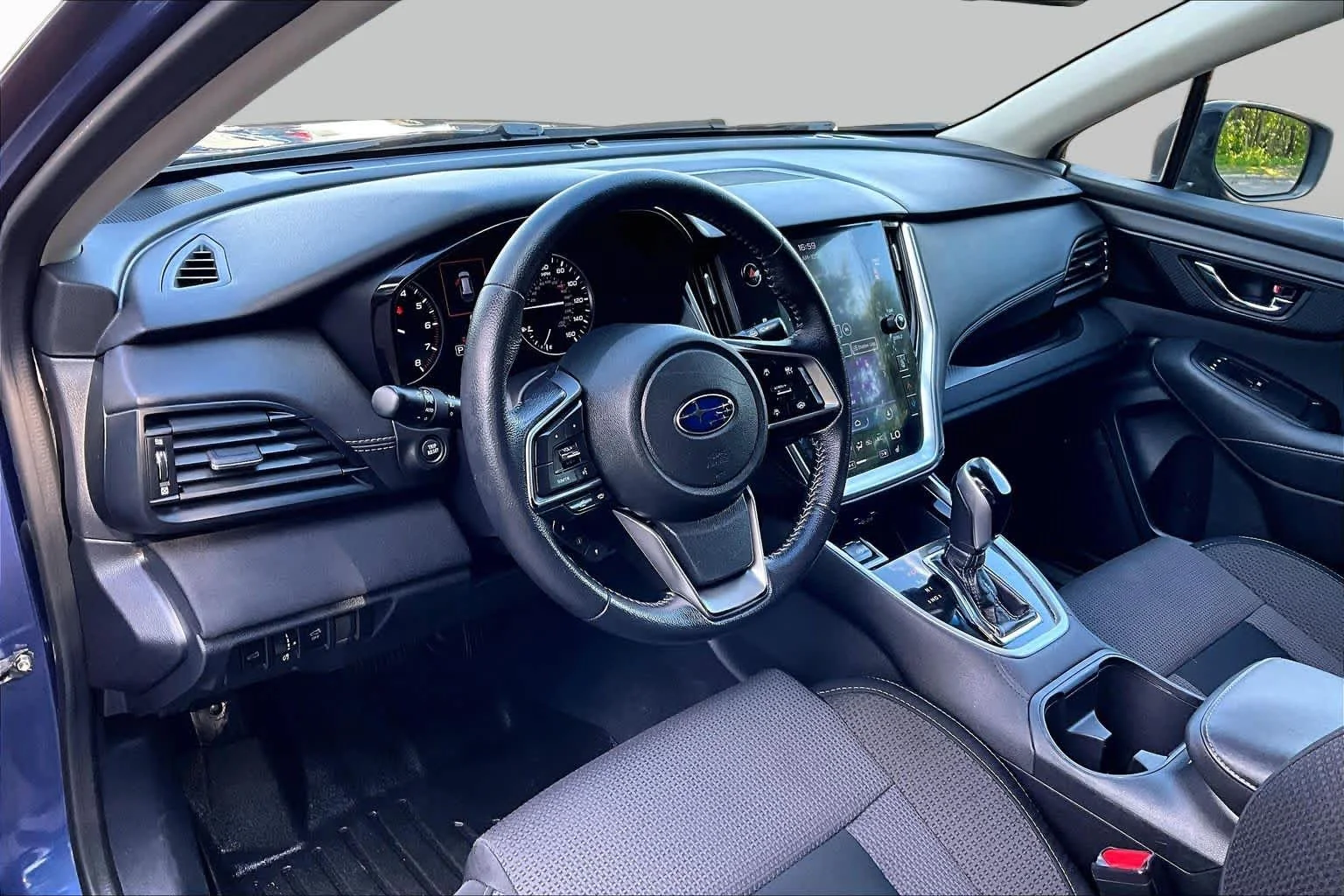 Used 2020 Abyss Blue Pearl Subaru Premium image 16