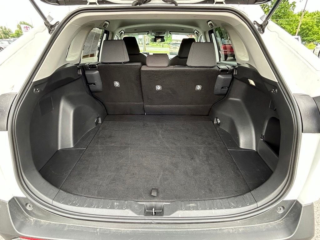 Used 2025 White Toyota XLE image 47