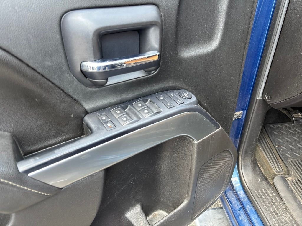 Used 2016 Blue Chevrolet LT image 10