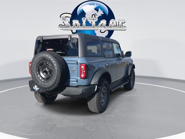 New 2025 Azure Gray Metallic Tri-Coat Ford Outer Banks® image 9