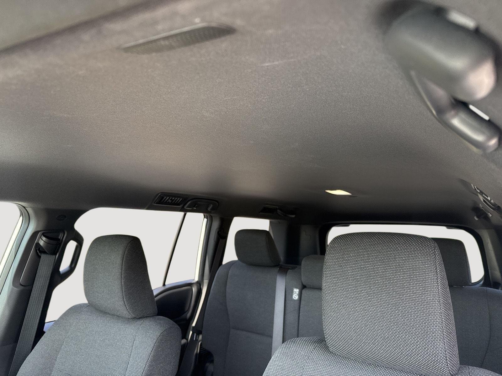 Used 2025 Ice Cap Toyota 1958 image 20