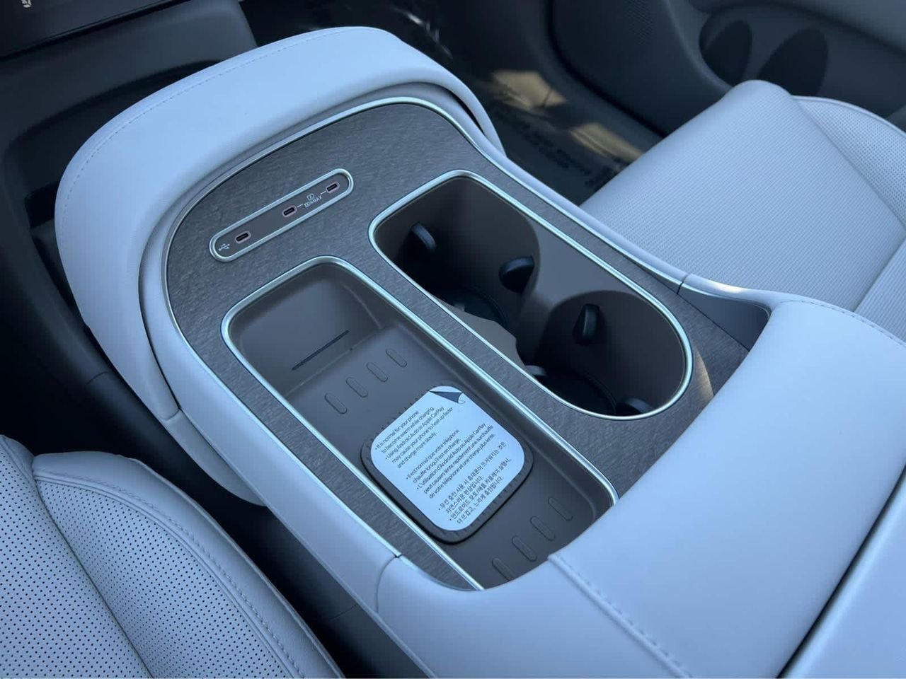 New 2026 Ecotronic Gray Pearl Hyundai Limited AWD image 38