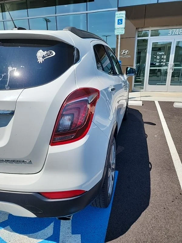 Used 2017 White Buick Preferred image 12