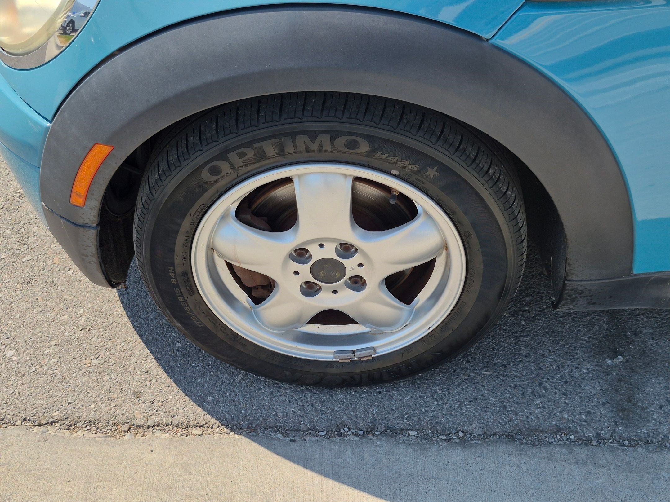 Used 2009 Oxygen Blue MINI Base image 8