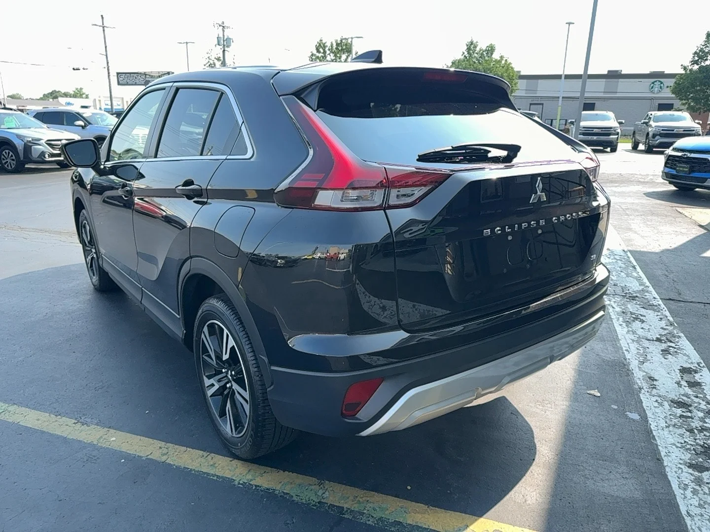 Used 2025 Gray Mitsubishi SE image 4