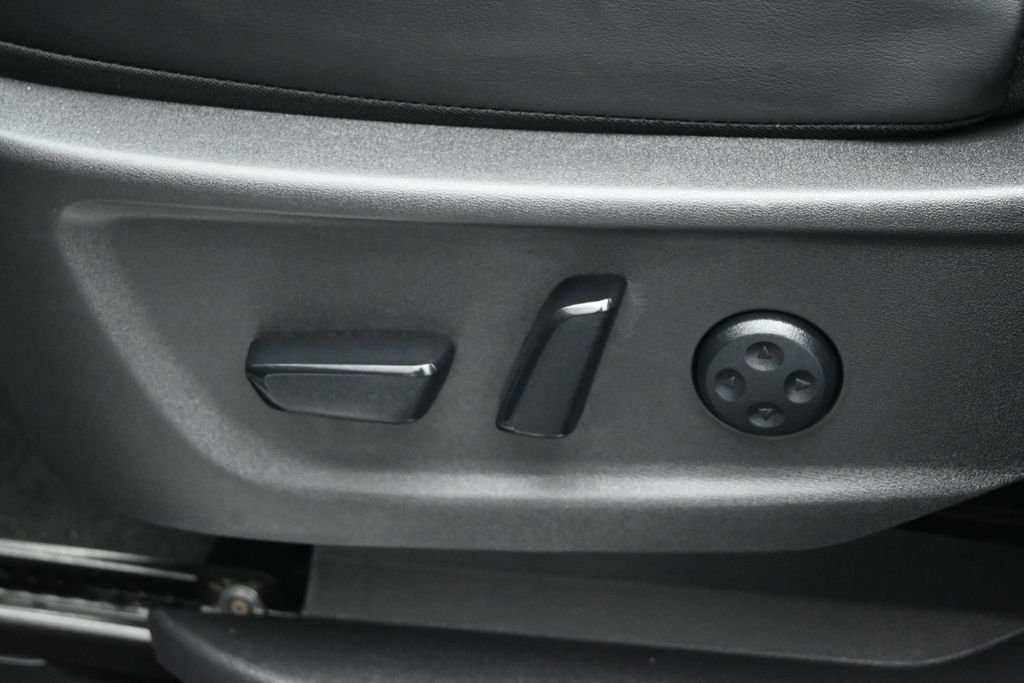 Used 2024 Gray Nissan ENGAGE e-4ORCE image 10