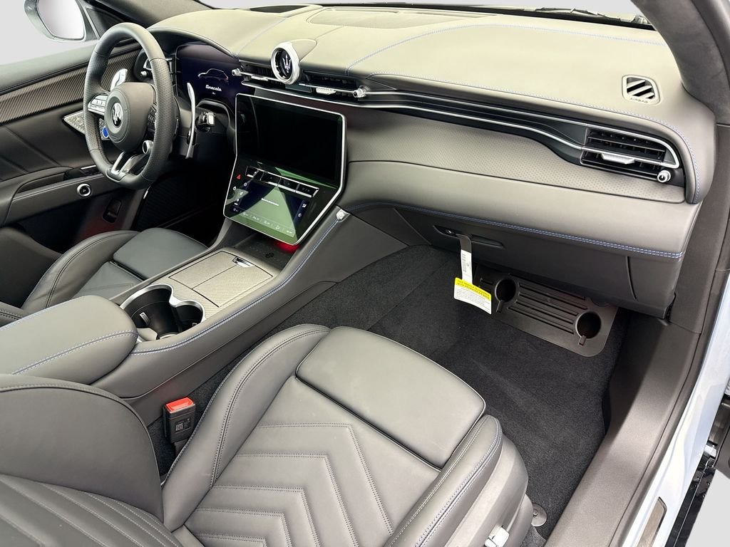 2025 Maserati Grecale MODENA - Photo 16