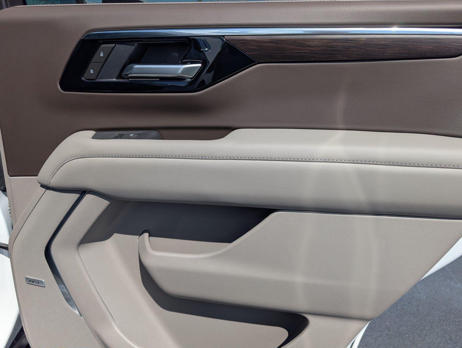New 2026 Summit White Chevrolet LT image 37