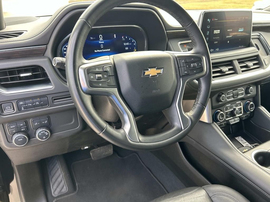 2023 Chevrolet Suburban LT - Photo 13